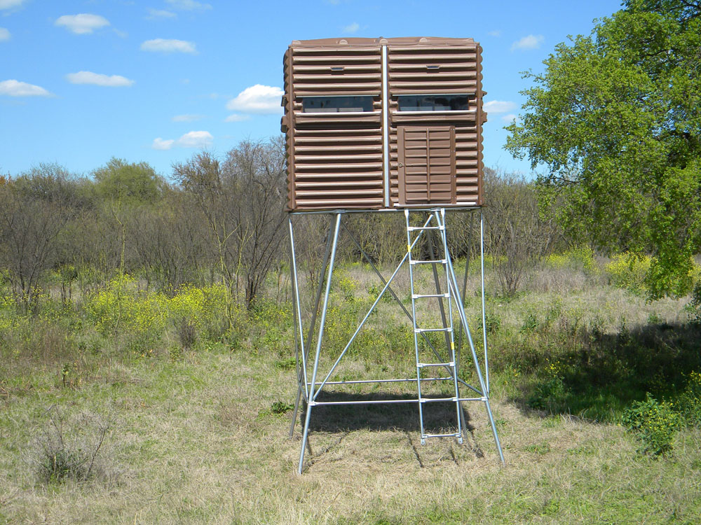 Elevated Deer Tower Stands The Blynd Hunting Blinds, San