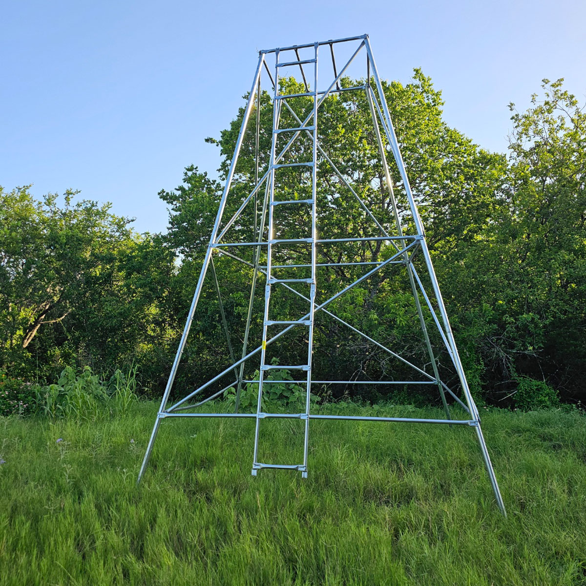 15' Tower
